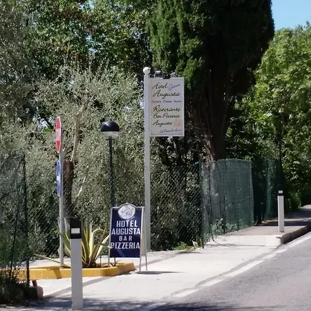 Augusta Garni Hotel Limone sul Garda