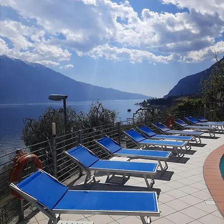 Hotel Augusta Garni 2*