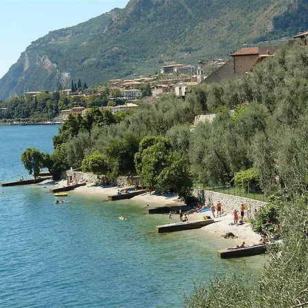 Augusta Garni Hotel 2*