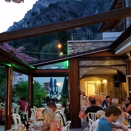 Augusta Garni Limone sul Garda