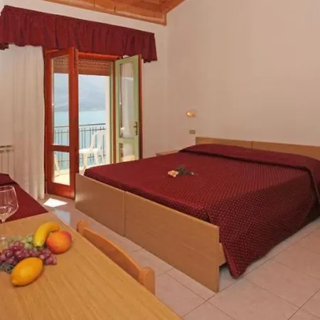 Hotel Augusta Garni